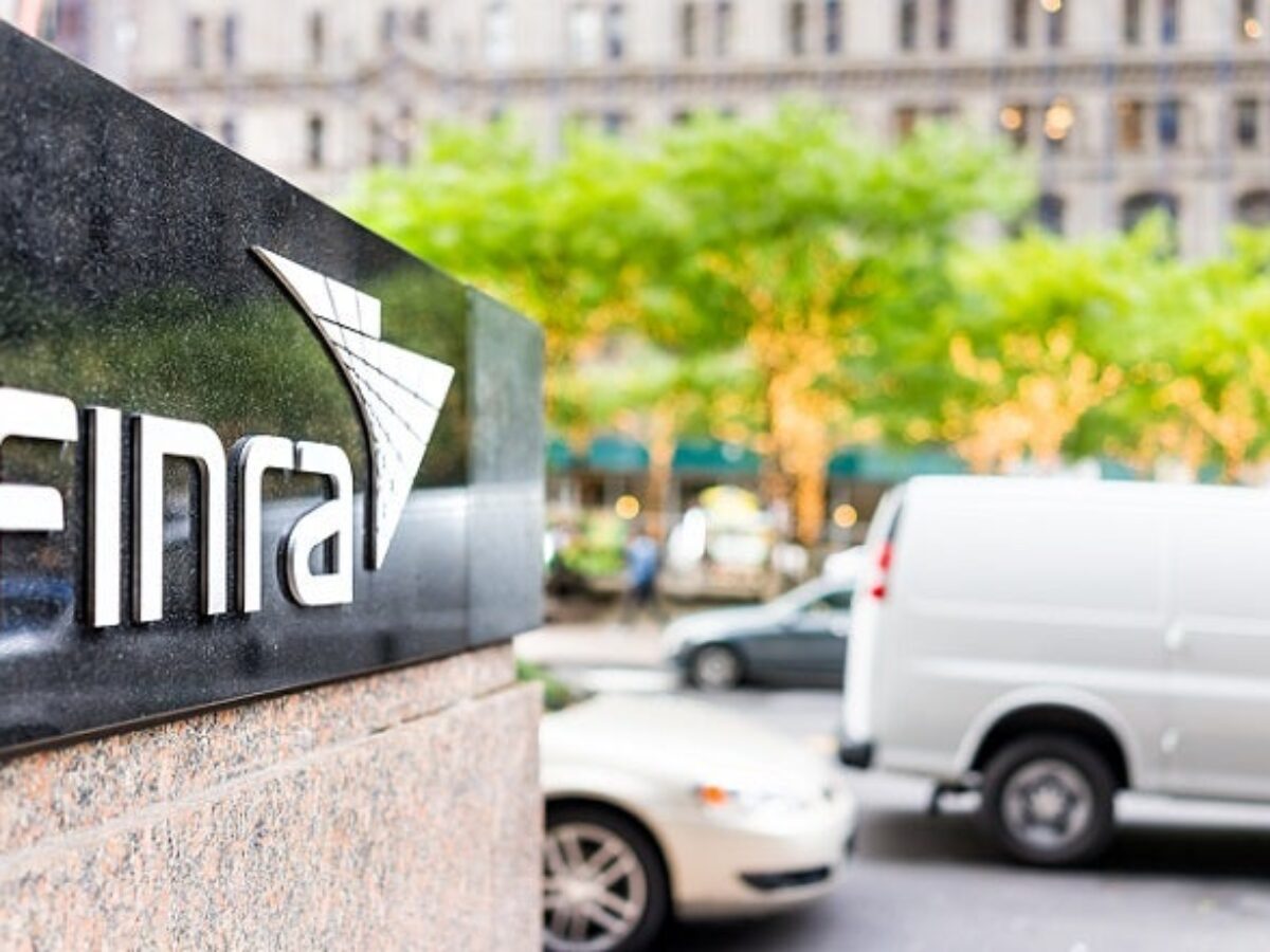 How to use Undisclosed Account Alerts to maintain compliance | COMPLY